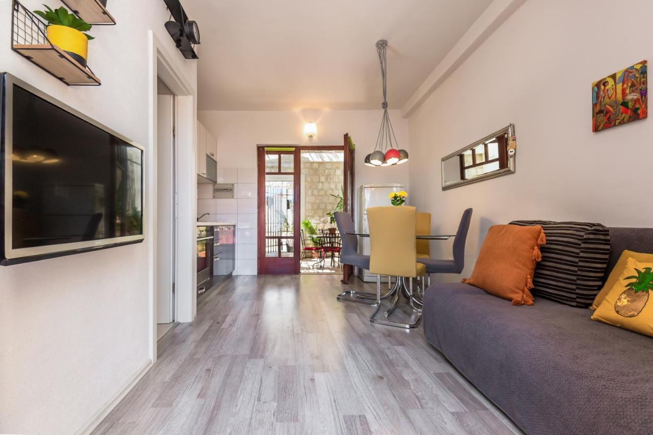 Mike Apartment มาคาร์สกา ภายนอก รูปภาพ