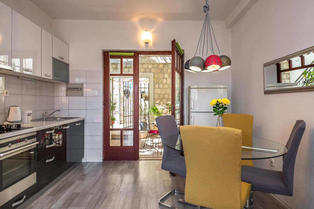 Mike Apartment มาคาร์สกา ภายนอก รูปภาพ